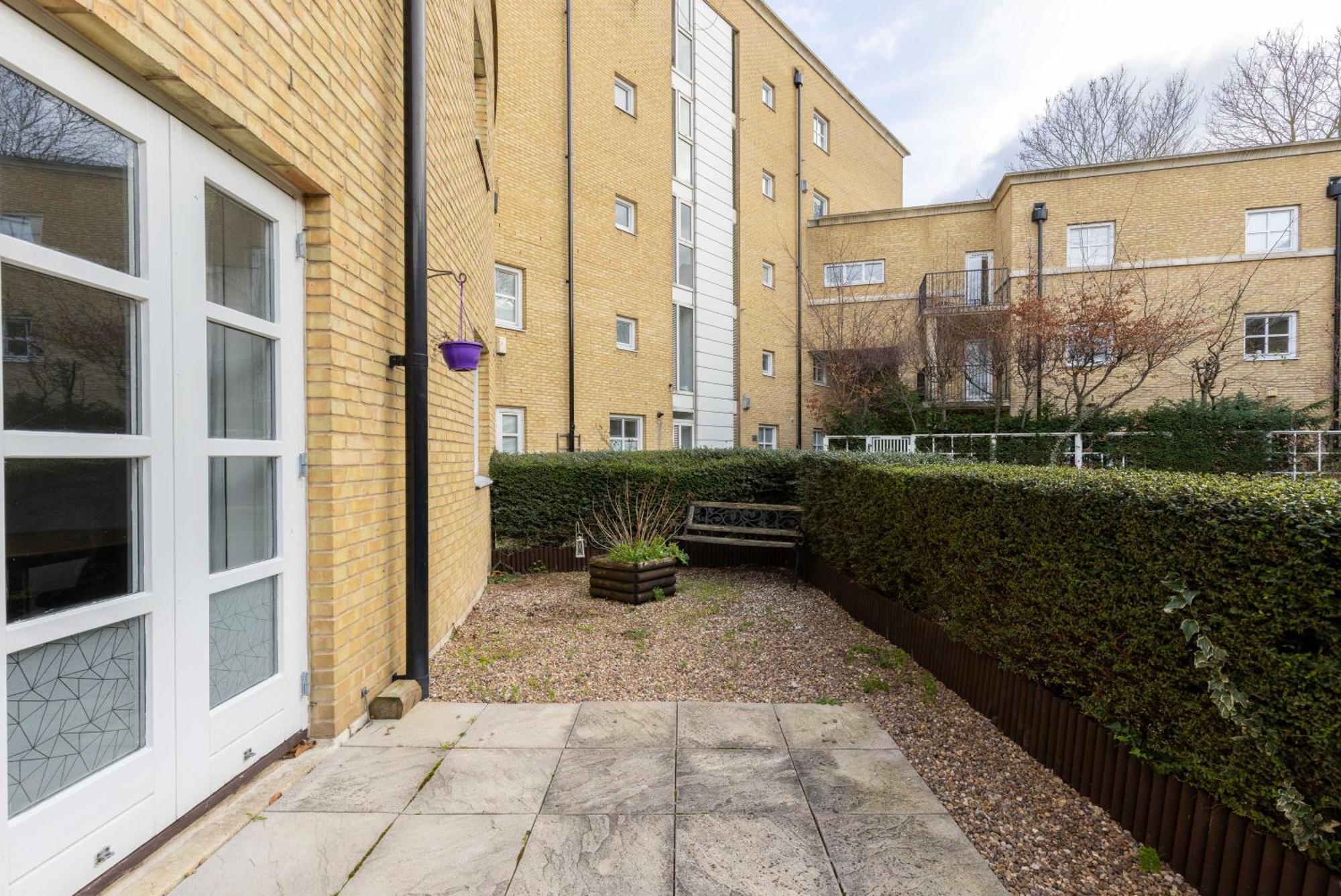 The Canada Water Apartments London Ngoại thất bức ảnh